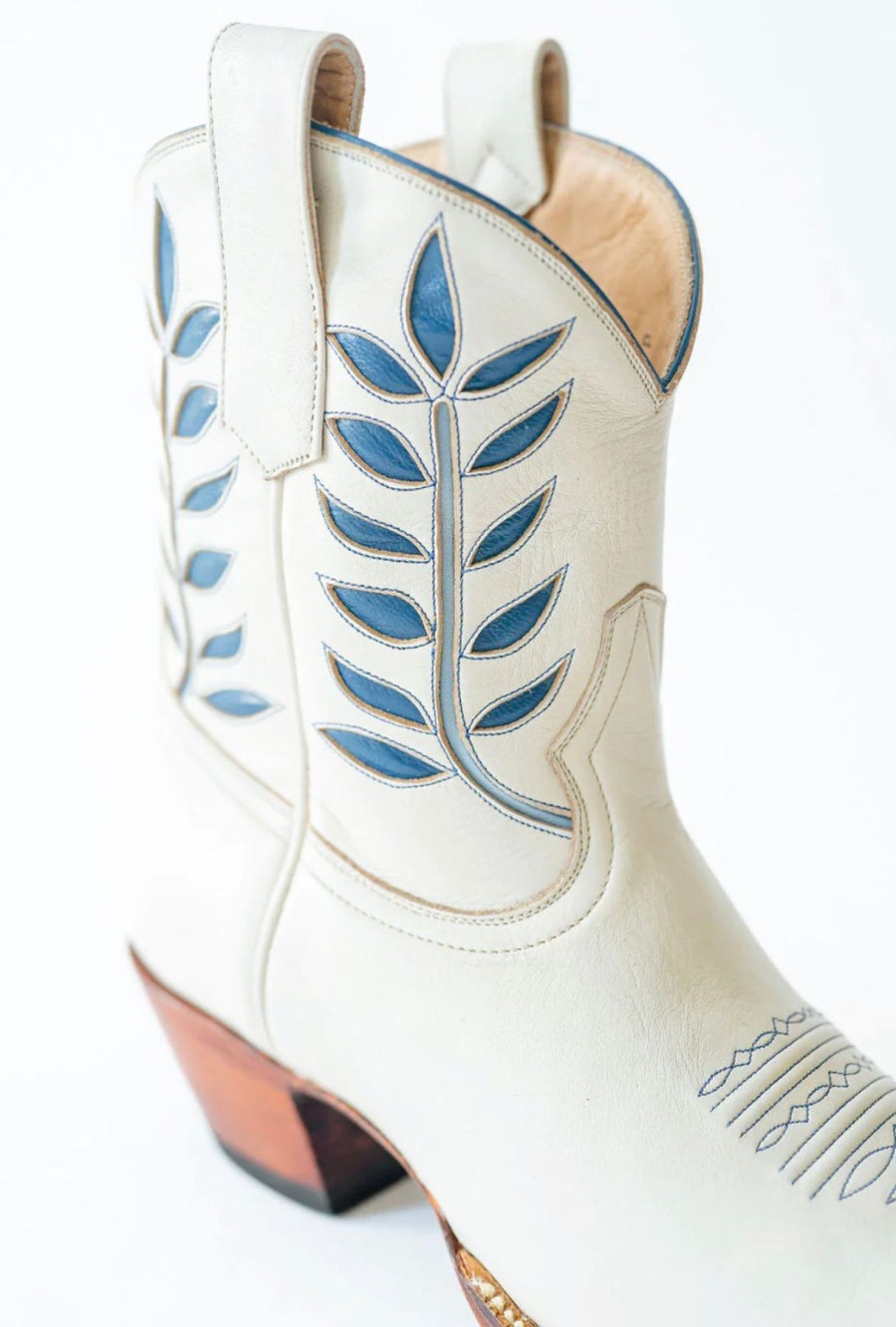 Boots Brianna Cannon | Petite Paloma Hadley Boot - Bone/Blue